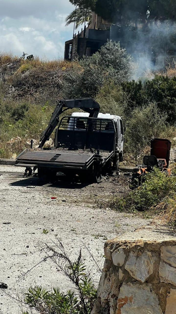 مسيرة إسرائيلية تستهدف آلية على طريق قانا - حناوية... وغارة على بلدة مارون الراس